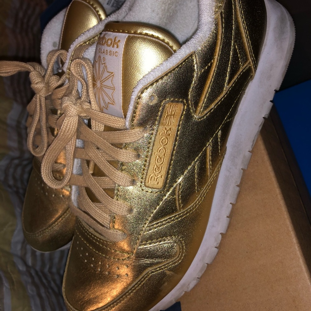 Gold Reebok’s